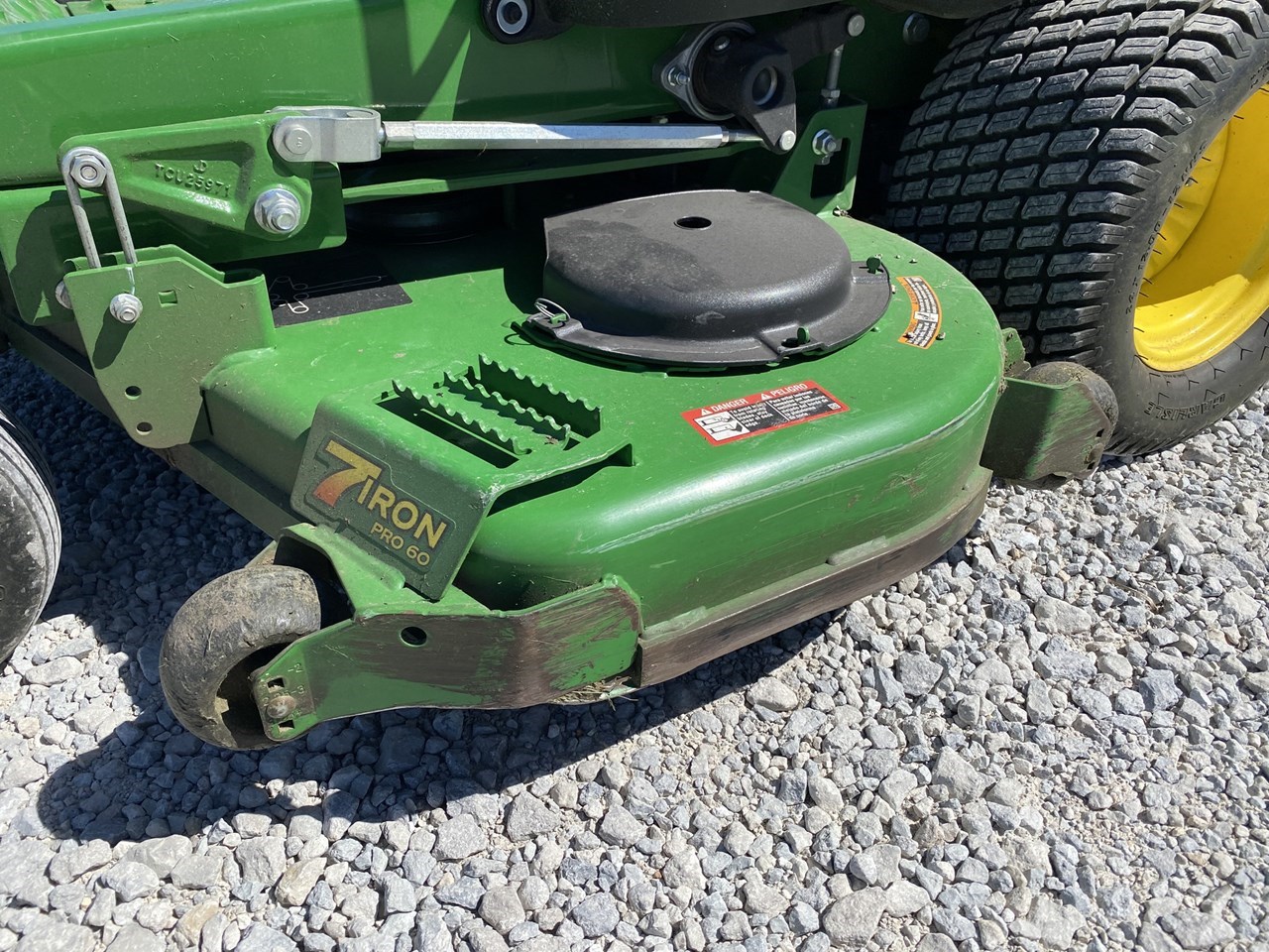 2017 John Deere Z950R Zero Turn Mower For Sale in Atwood Illinois