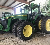 2022 John Deere 8R 310 Thumbnail 4