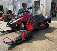 2021 Polaris Indy XCR 850 AXYS Thumbnail 6