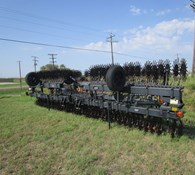 2018 Yetter 3500 Folding Conventional Rotary Hoe 3546 Thumbnail 3