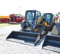2023 New Holland Compact Track Loaders C337 Thumbnail 2
