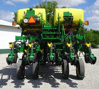 2023 John Deere 1795 Thumbnail 7