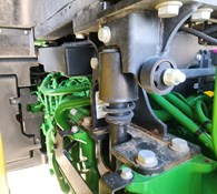 2021 John Deere 7R 230 Thumbnail 17