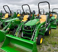 2023 John Deere 1025R TLB Thumbnail 1