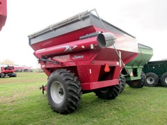 2011 Demco 650 Thumbnail 3