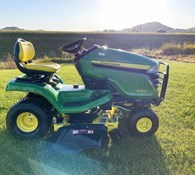 2014 John Deere X300 Thumbnail 4