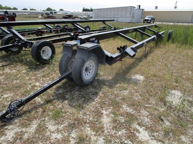 M. D. Products Stud King 32 Header Trailer For Sale