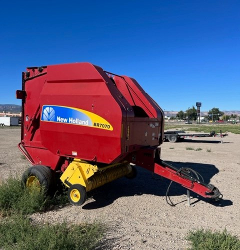 2009 New Holland BR7070 Baler-Round For Sale