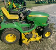 2011 John Deere X740 Thumbnail 5