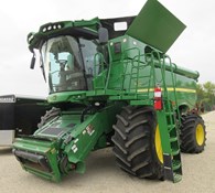 2021 John Deere S780 Thumbnail 2