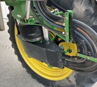 2018 John Deere R4038 Thumbnail 13