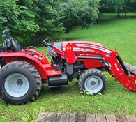 2022 Massey Ferguson 1825E Thumbnail 2