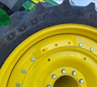 2022 John Deere 8R 250 Thumbnail 25