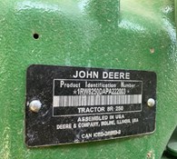 2023 John Deere 8R 250 Thumbnail 9