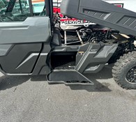 2023 Can-Am Defender PRO Limited Thumbnail 6