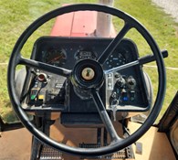 1985 Case IH 885XL Thumbnail 13