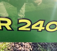 2022 John Deere R240 Thumbnail 7