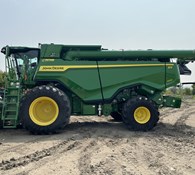 2022 John Deere X9 1000 Thumbnail 2