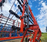 2018 Bourgault XR770-70 Thumbnail 19