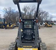 2013 New Holland L220 Thumbnail 4