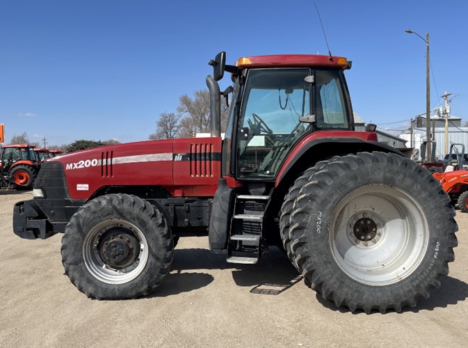 2001 Case IH MX 200 Tractor For Sale