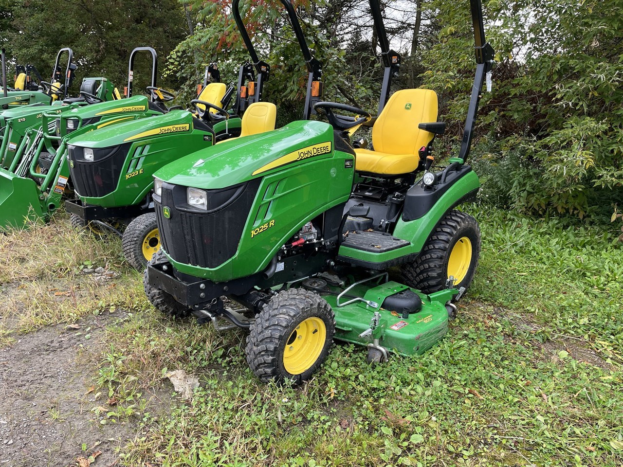 2022 John Deere 1025R Compact Utility Tractor For Sale in Springville