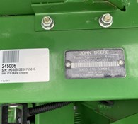 2013 John Deere S680 Thumbnail 44