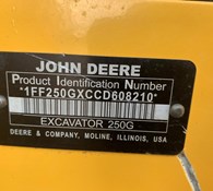 2012 John Deere 250G LC Thumbnail 7