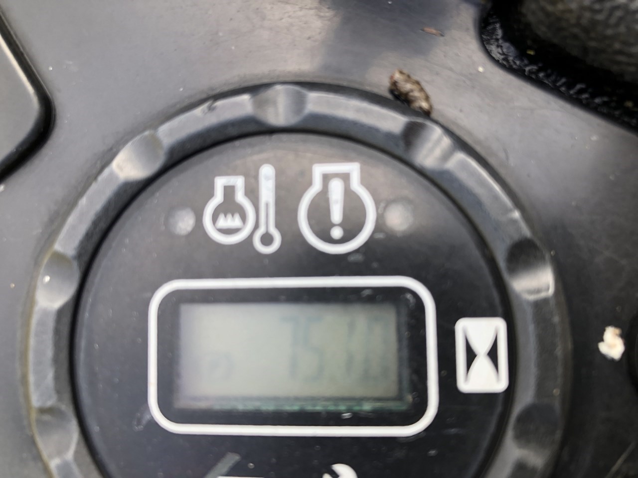 2020 John Deere Z950M Zero Turn Mower برسم البيعElnora Indiana