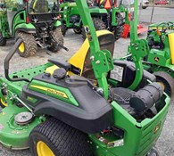 2020 John Deere Z915E Thumbnail 3