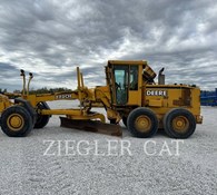 2000 John Deere 772CH Thumbnail 4