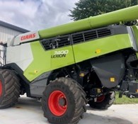 2021 CLAAS Lexion 7400 Thumbnail 2