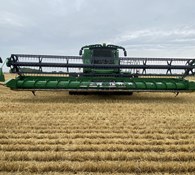 2018 John Deere 635F Thumbnail 2