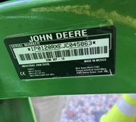 2018 John Deere 1025R Thumbnail 6
