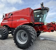 2021 Case IH Axial-Flow® 250 Series Combines 7250 Thumbnail 4