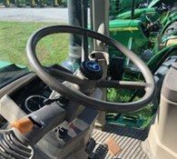 2016 John Deere 6155M Thumbnail 9