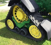 2021 John Deere 8RX 370 Thumbnail 12