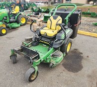 2018 John Deere Z920M Thumbnail 1