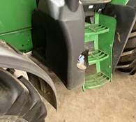 2017 John Deere 6110R Thumbnail 7