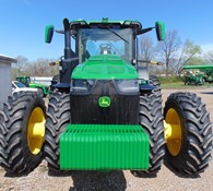 2023 John Deere 8R 340 Thumbnail 9