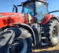 2022 Case IH Magnum 220 AFS Thumbnail 2