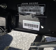 2023 John Deere X750 Thumbnail 2