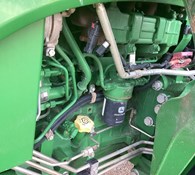 2020 John Deere 6105E Thumbnail 17