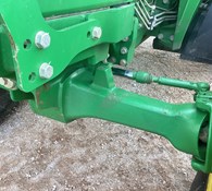 2020 John Deere 6105E Thumbnail 18