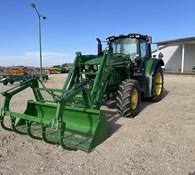 2022 John Deere 640R Thumbnail 2