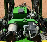 2020 John Deere 1725 CCS Thumbnail 24