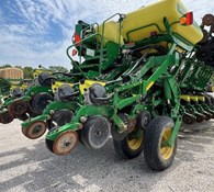 2018 John Deere 1795 Thumbnail 7