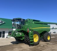 2022 John Deere S780 Thumbnail 1