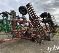 Case IH 330 Thumbnail 2