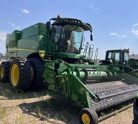 2015 John Deere S680 Thumbnail 2